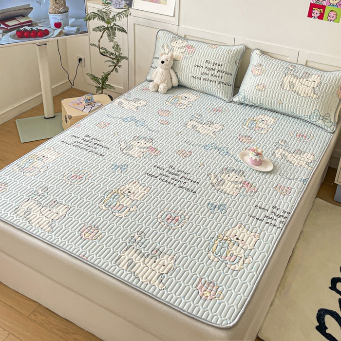 91家纺网 家纺一手货源 找家纺 沐慕 2025新款高克重小清新乳胶凉席-风格一 萌宠礼物