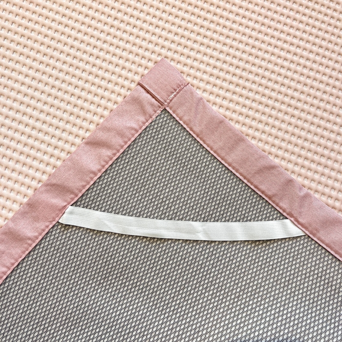 91家纺网 家纺一手货源 找家纺 沐慕 2025新款绣花PE凉感豆豆凉席席子 冰激凌猫-粉