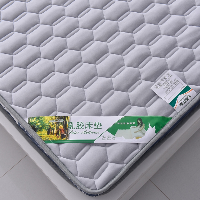 91家纺网 家纺一手货源 找家纺 亿丁点床垫 2025新款针织棉乳胶记忆棉护脊床垫-双人大床 六边形灰色