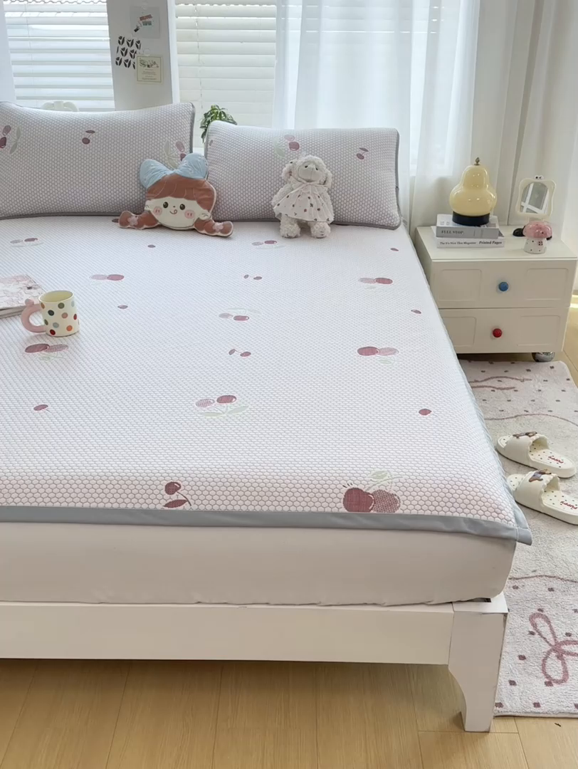 91家纺网 家纺一手货源 找家纺 梦初语 2025夏季新款冰丝凉感豆豆凉席床垫夏天学生宿舍可水洗单人席子凉席-直播爆款 樱桃