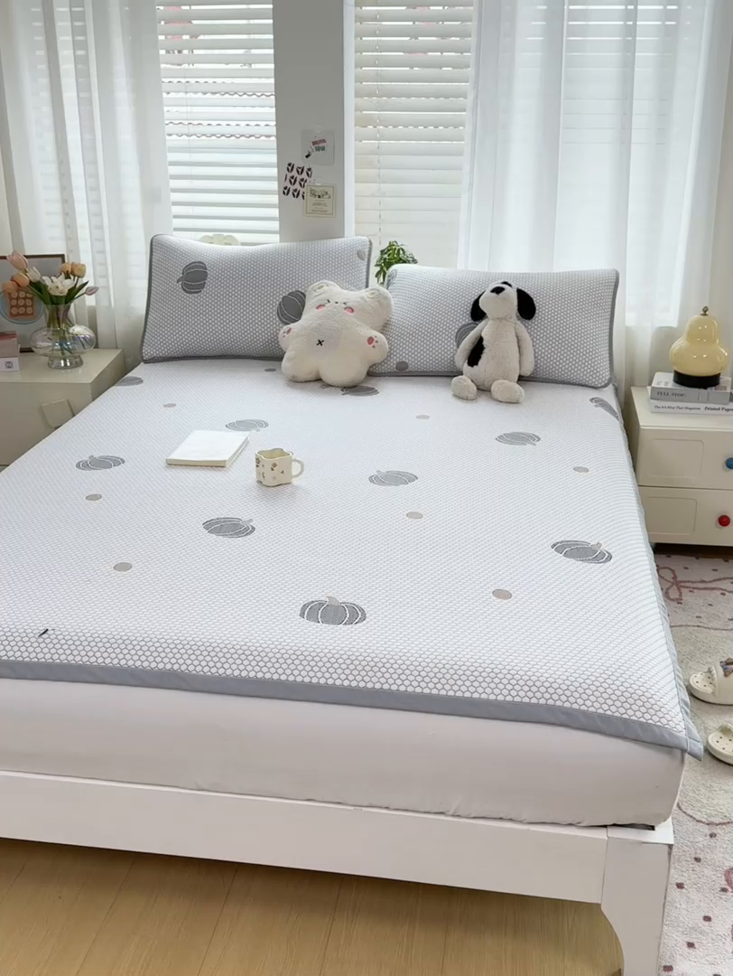 91家纺网 家纺一手货源 找家纺 梦初语 2025夏季新款冰丝凉感豆豆凉席床垫夏天学生宿舍可水洗单人席子凉席-直播爆款 南瓜派