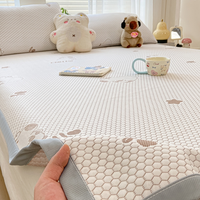 91家纺网 家纺一手货源 找家纺 梦初语 2025夏季新款冰丝凉感豆豆凉席床垫夏天学生宿舍可水洗单人席子凉席-直播爆款 卡皮巴拉-卡其