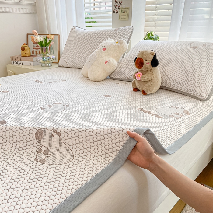 91家纺网 家纺一手货源 找家纺 梦初语 2025夏季新款冰丝凉感豆豆凉席床垫夏天学生宿舍可水洗单人席子凉席-直播爆款 卡皮巴拉-卡其