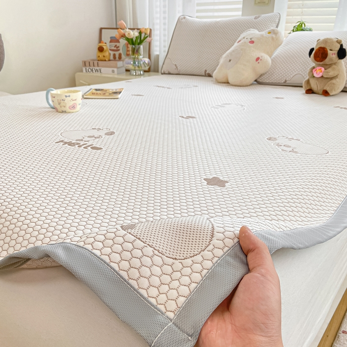 91家纺网 家纺一手货源 找家纺 梦初语 2025夏季新款冰丝凉感豆豆凉席床垫夏天学生宿舍可水洗单人席子凉席-直播爆款 卡皮巴拉-卡其