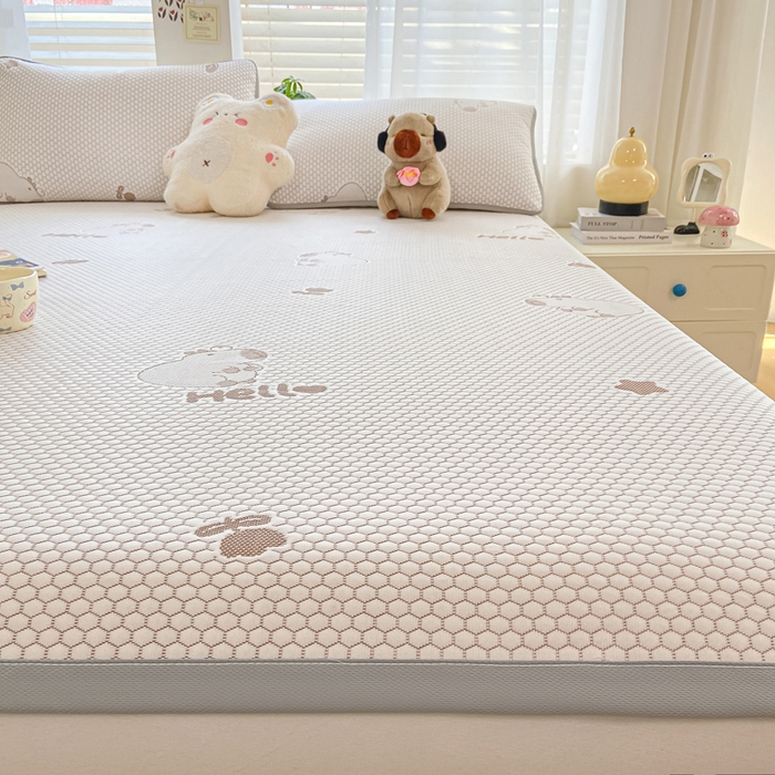 91家纺网 家纺一手货源 找家纺 梦初语 2025夏季新款冰丝凉感豆豆凉席床垫夏天学生宿舍可水洗单人席子凉席-直播爆款 卡皮巴拉-卡其