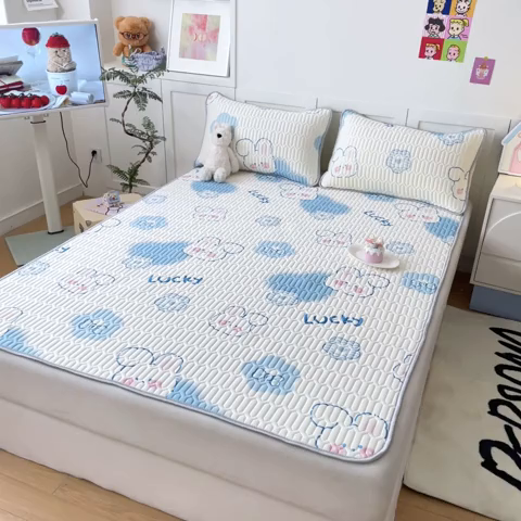 91家纺网 家纺一手货源 找家纺 （总）沐慕 2025新款高克重小清新乳胶凉席-风格一