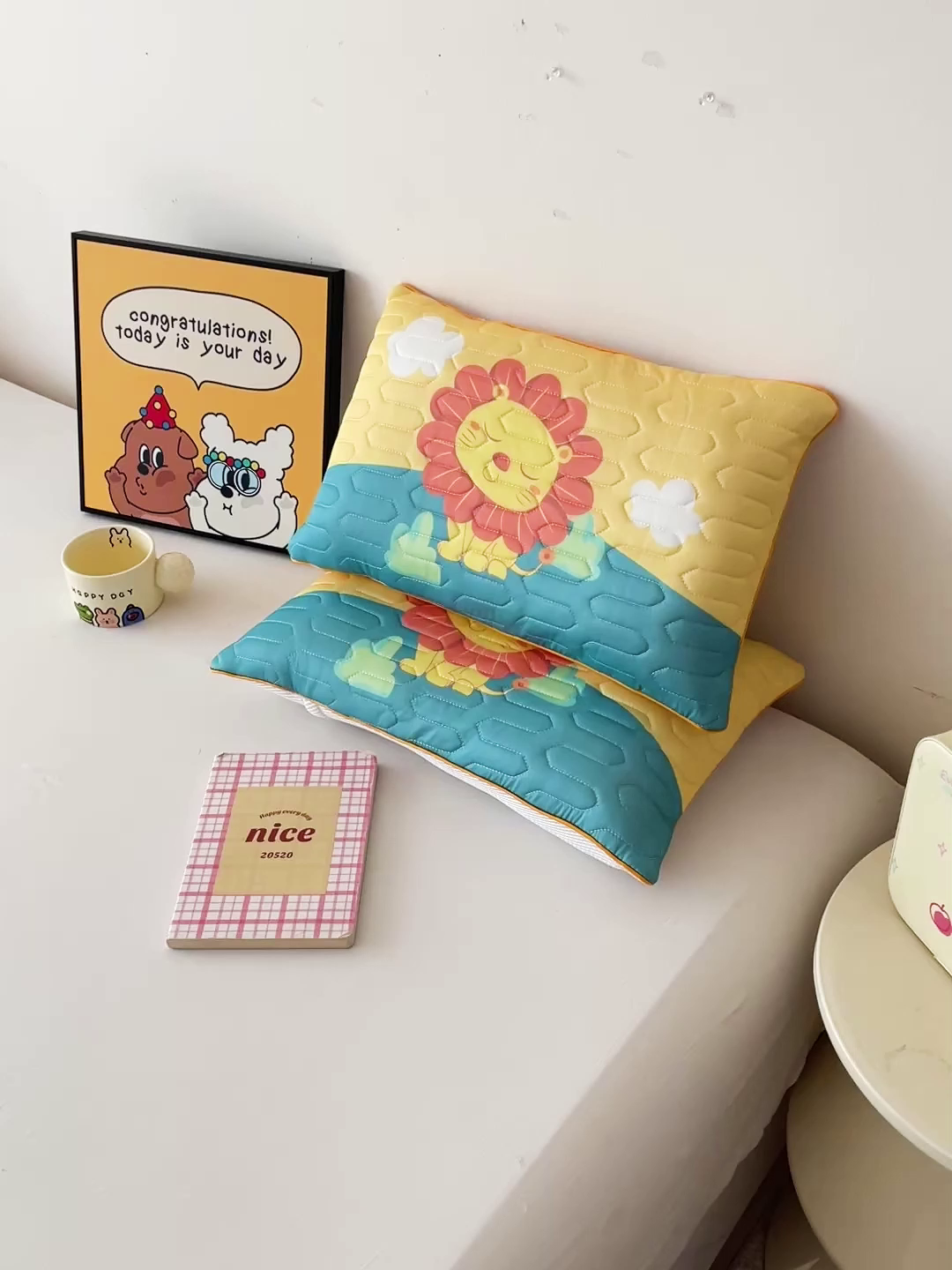 91家纺网 家纺一手货源 找家纺 卓昌枕芯 2025新款卡通儿童夏季冰丝荞麦羽丝绒枕头枕芯可拆卸 卡通狮子 枕套加羽丝绒内胆30x50cm/只