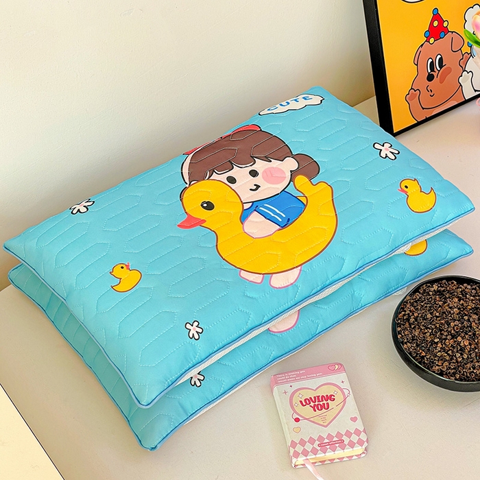 91家纺网 家纺一手货源 找家纺 卓昌枕芯 2025新款卡通儿童夏季冰丝荞麦羽丝绒枕头枕芯可拆卸 卡通小公主 枕套加羽丝绒内胆30x50cm/只