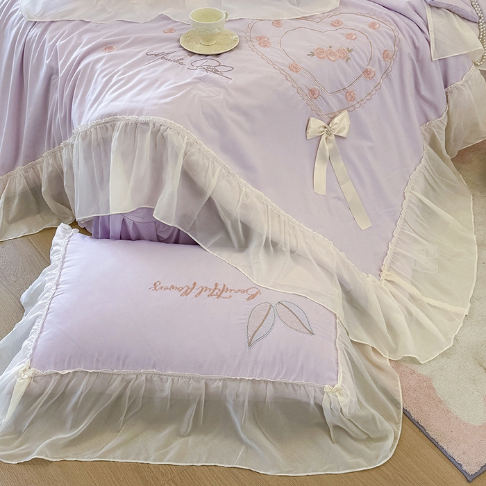 91家纺网 家纺一手货源 找家纺 宅家居 2025新款法式花边浪漫花卉爱心刺绣绗绣床盖夏被夏凉被空调被四件套-玫瑰之恋 玫瑰之恋-浅紫
