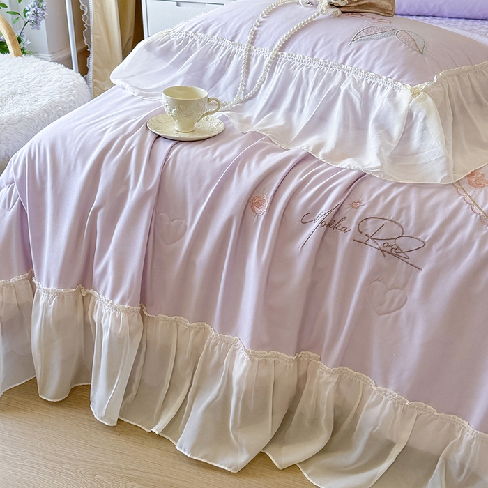 91家纺网 家纺一手货源 找家纺 宅家居 2025新款法式花边浪漫花卉爱心刺绣绗绣床盖夏被夏凉被空调被四件套-玫瑰之恋 玫瑰之恋-浅紫