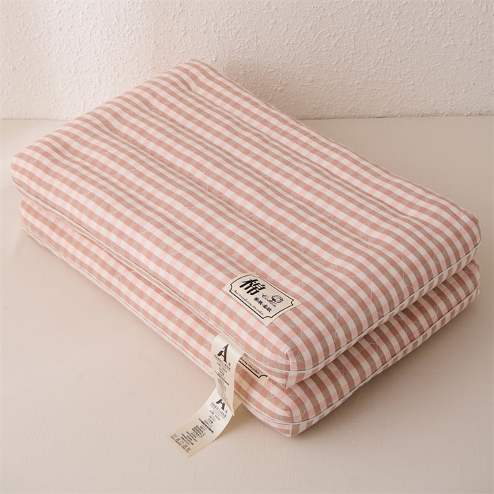 91家纺网 家纺一手货源 找家纺 大熊枕芯  2025日式无印风小方格全棉水洗棉护颈低枕 粉色40*60cm学生款/只