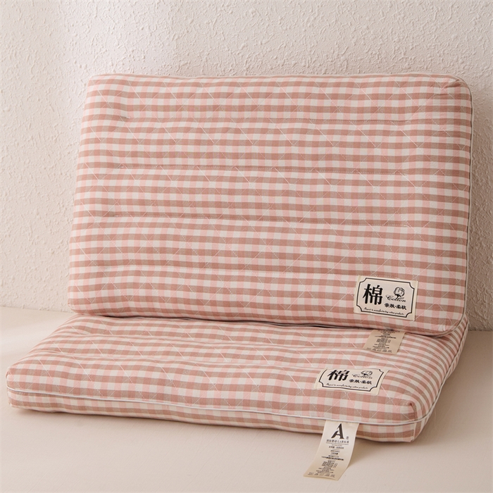 91家纺网 家纺一手货源 找家纺 大熊枕芯  2025日式无印风小方格全棉水洗棉护颈低枕 粉色48*74cm成人款/只 