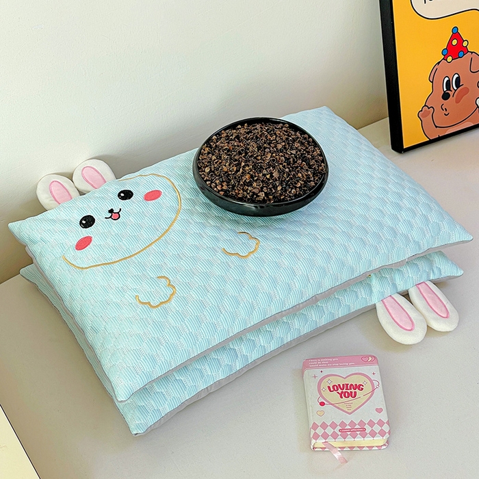 91家纺网 家纺一手货源 找家纺 卓昌枕芯 2025新款卡通儿童夏季荞麦羽丝绒枕芯凉豆豆枕头可拆卸 浅蓝-小兔 枕套加羽丝绒内胆30x50cm/只