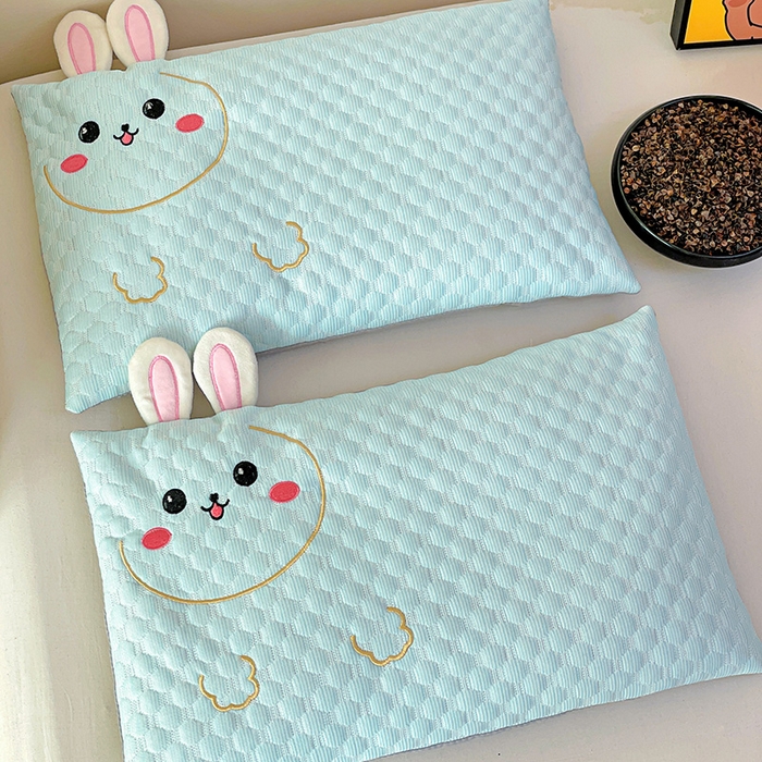 91家纺网 家纺一手货源 找家纺 卓昌枕芯 2025新款卡通儿童夏季荞麦羽丝绒枕芯凉豆豆枕头可拆卸 浅蓝-小兔 枕套加荞麦壳内胆30x50cm/只