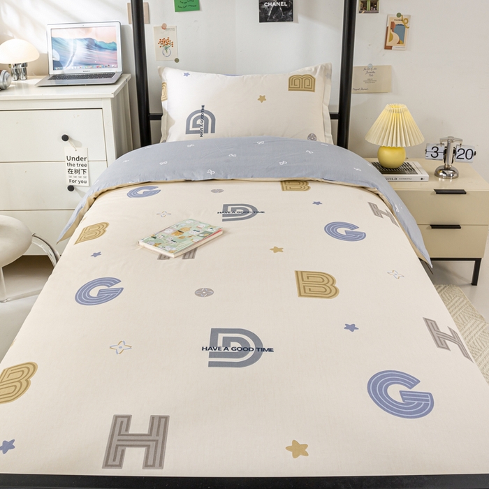 91家纺网 家纺一手货源 找家纺 上学郎家居 2025新款全棉纯13372学生100棉单人床六件套学生宿舍床上用品系列二 欧米娜-米白