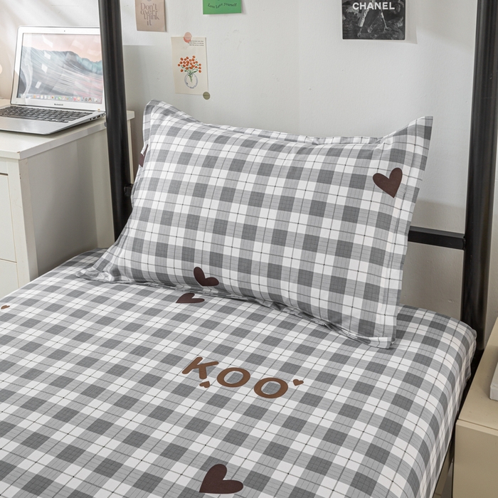 91家纺网 家纺一手货源 找家纺 上学郎家居 2025新款全棉纯13372学生100棉单人床六件套学生宿舍床上用品系列二 小恋曲-灰