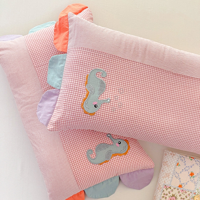 卓昌枕芯 2025新款卡通全棉纯棉水洗棉儿童荞麦羽丝绒枕头枕芯可拆卸 粉格-海马 枕套加荞麦壳内胆30x50cm/只