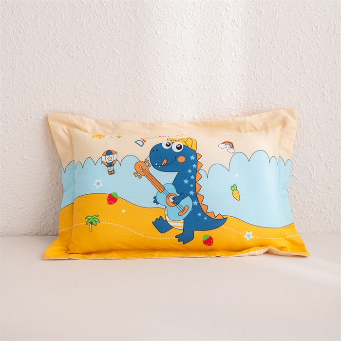 91家纺网 家纺一手货源 找家纺 大熊枕芯 2025新款全棉纯棉卡通儿童印花枕枕套可拆卸枕芯枕头 吉他恐龙