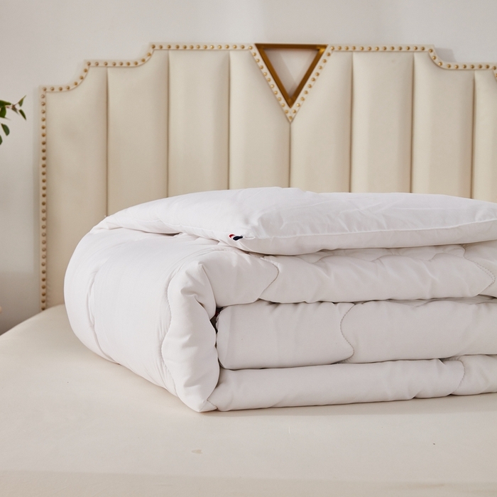 91家纺网 家纺一手货源 找家纺 （总）啊雅家居 2025新款高密度舒适磨毛冬被大量备货