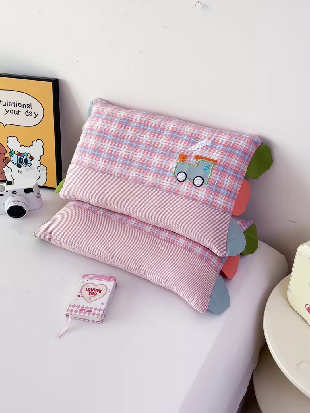 91家纺网 家纺一手货源 找家纺 卓昌枕芯 2025新款卡通全棉纯棉水洗棉儿童荞麦羽丝绒枕头枕芯可拆卸 粉格-火车 枕套加羽丝绒内胆30x50cm/只