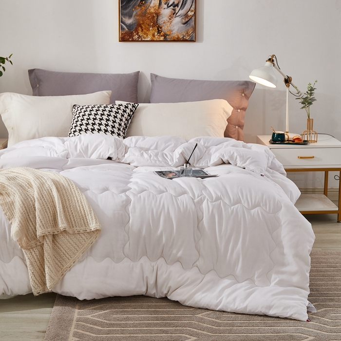 91家纺网 家纺一手货源 找家纺 （总）啊雅家居 2025新款高密度舒适磨毛冬被大量备货