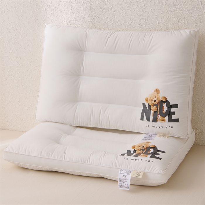 91家纺网 家纺一手货源 找家纺 大熊枕芯 2025新款全棉纯棉小熊亲子护颈款枕芯枕头 小熊护颈枕 30x50cm儿童款/只