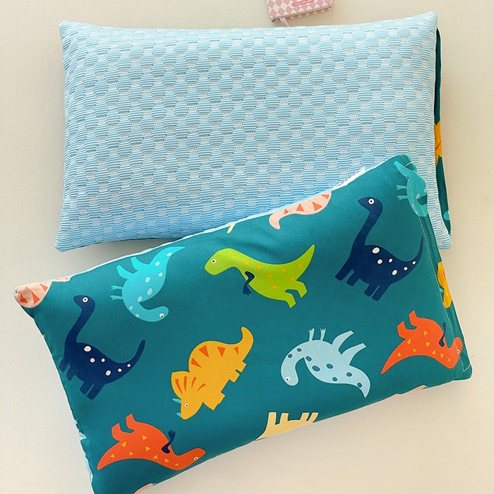 91家纺网 家纺一手货源 找家纺 卓昌枕芯 2025新款儿童双面荞麦羽丝绒枕芯凉豆豆加全棉纯棉可拆卸 小恐龙 枕套加荞麦壳内胆30x50cm/只