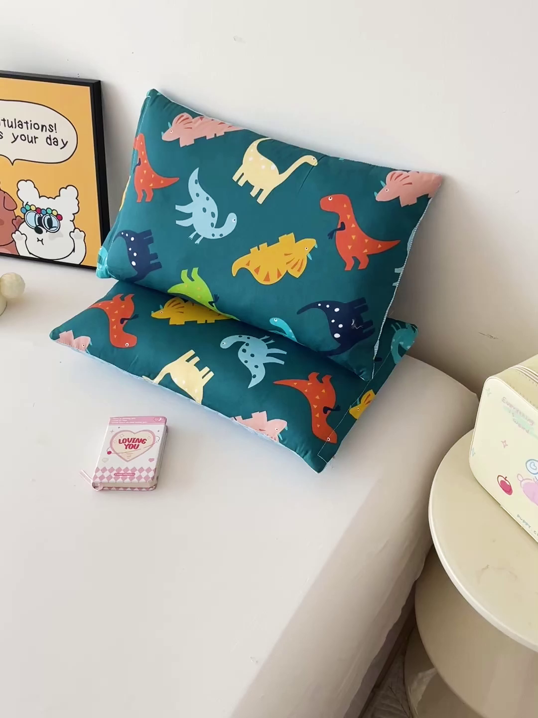 91家纺网 家纺一手货源 找家纺 卓昌枕芯 2025新款儿童双面荞麦羽丝绒枕芯凉豆豆加全棉纯棉可拆卸 小恐龙 枕套加羽丝绒内胆30x50cm/只