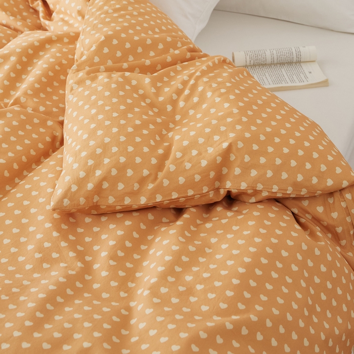 91家纺网 家纺一手货源 找家纺 EH家居 2025春夏新款40s全棉纯棉印花被套单件 单被套-小幸运 橙色爱心