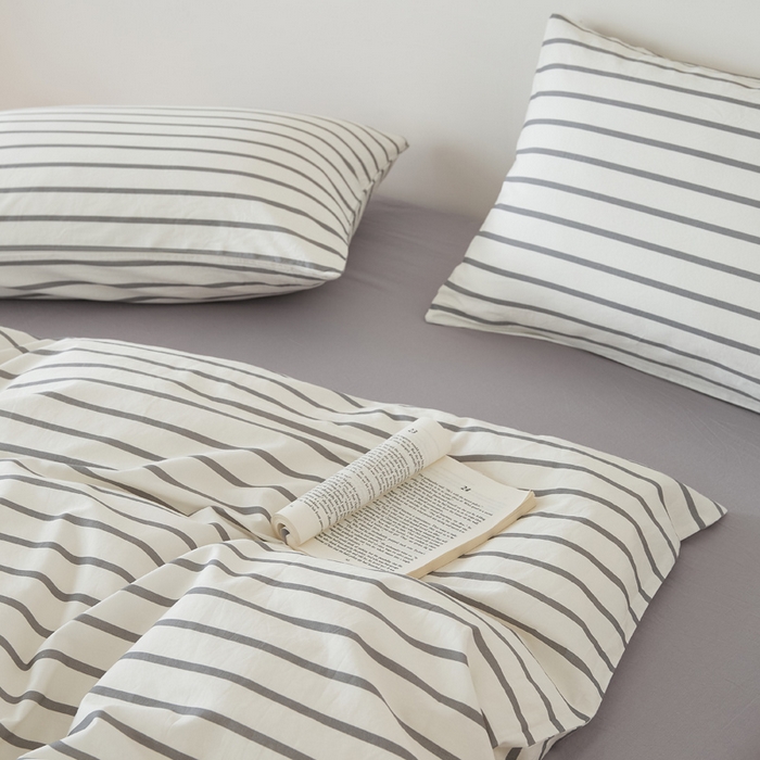 91家纺网 家纺一手货源 找家纺 EH家居 2025春夏新款40s全棉纯棉印花四件套-小幸运 经典条纹