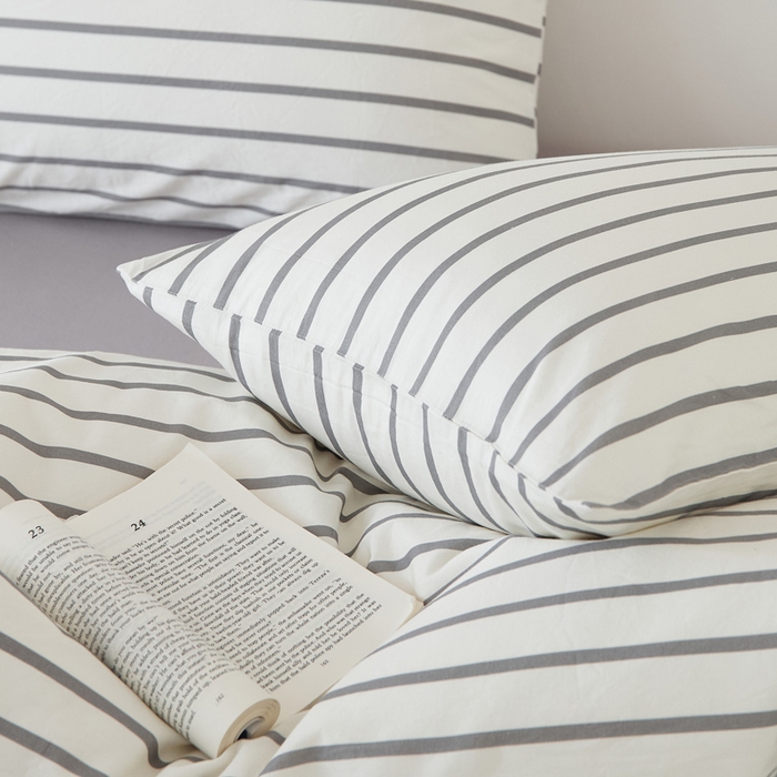 91家纺网 家纺一手货源 找家纺 EH家居 2025春夏新款40s全棉纯棉印花四件套-小幸运 经典条纹