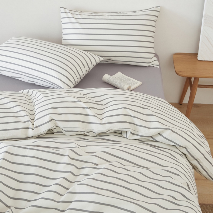 91家纺网 家纺一手货源 找家纺 EH家居 2025春夏新款40s全棉纯棉印花四件套-小幸运 经典条纹