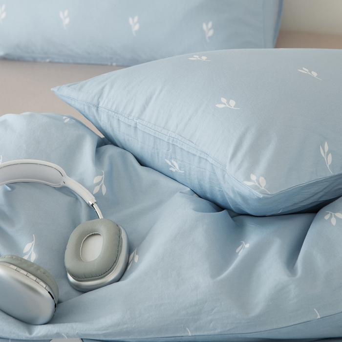 91家纺网 家纺一手货源 找家纺 EH家居 2025春夏新款40s全棉纯棉印花四件套-小幸运 蓝色情人草