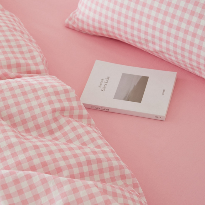 91家纺网 家纺一手货源 找家纺 EH家居 2025春夏新款40s全棉纯棉印花四件套-小幸运 维希粉格