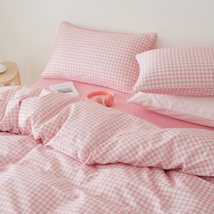 91家纺网 家纺一手货源 找家纺 EH家居 2025春夏新款40s全棉纯棉印花四件套-小幸运 维希粉格