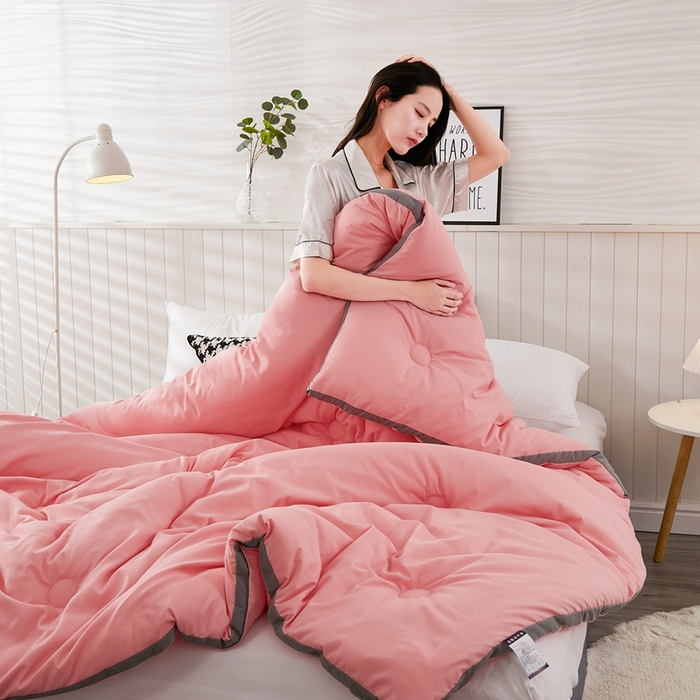 91家纺网 家纺一手货源 找家纺 啊雅家居 2025新款四季被 立体被 夏被 春秋被 冬被  暖被 暖红