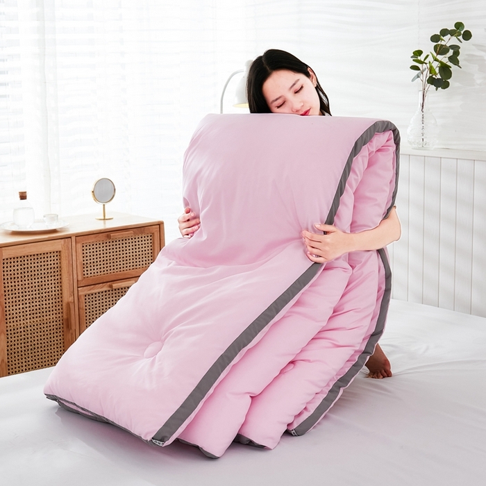 91家纺网 家纺一手货源 找家纺 啊雅家居 2025新款四季被 立体被 夏被 春秋被 冬被  暖被 暖粉