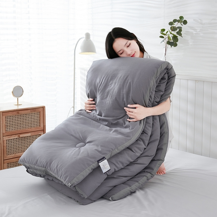 91家纺网 家纺一手货源 找家纺 啊雅家居 2025新款四季被 立体被 夏被 春秋被 冬被  暖被 暖灰