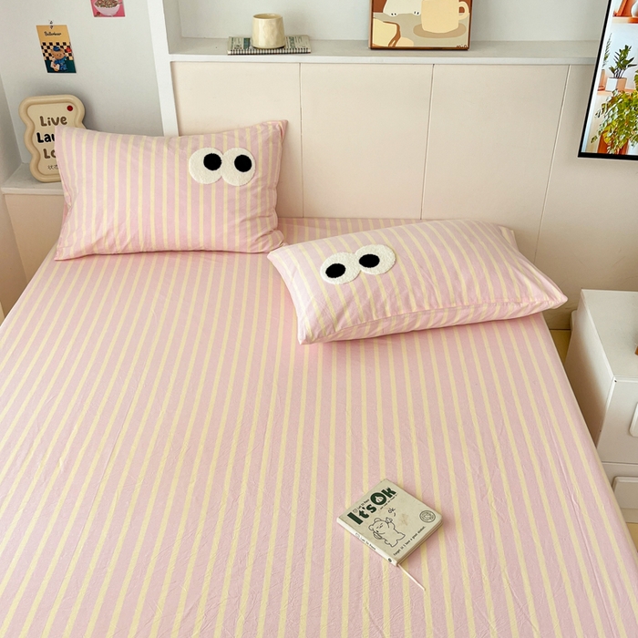 91家纺网 家纺一手货源 找家纺 桃子家居 2025新品ins全棉纯棉色织水洗毛巾绣大眼仔棉床单床笠单枕套三件套 色织水洗棉-大眼仔粉奶黄条