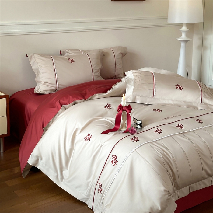 91家纺网 家纺一手货源 找家纺 （总）红番天家居馆 2025新款全棉纯棉贡缎长绒棉手工捏折刺绣蕾丝四件套-觅春