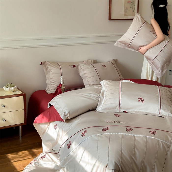 91家纺网 家纺一手货源 找家纺 （总）红番天家居馆 2025新款全棉纯棉贡缎长绒棉手工捏折刺绣蕾丝四件套-觅春