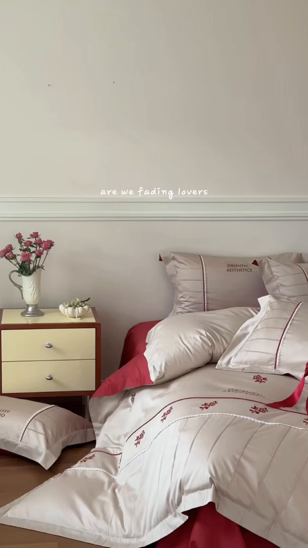 91家纺网 家纺一手货源 找家纺 红番天家居馆 2025新款全棉纯棉贡缎长绒棉手工捏折刺绣蕾丝四件套-觅春 觅春-云朵吐司