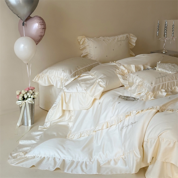 91家纺网 家纺一手货源 找家纺 （总）红番天家居馆 2025新款全棉纯棉贡缎长绒棉法式刺绣花边四件套-蝶梦