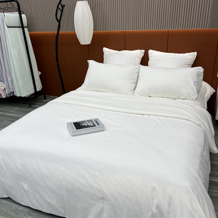 91家纺网 家纺一手货源 找家纺 仲旺居家纺2025新款华夫格提花夏被三件套 白