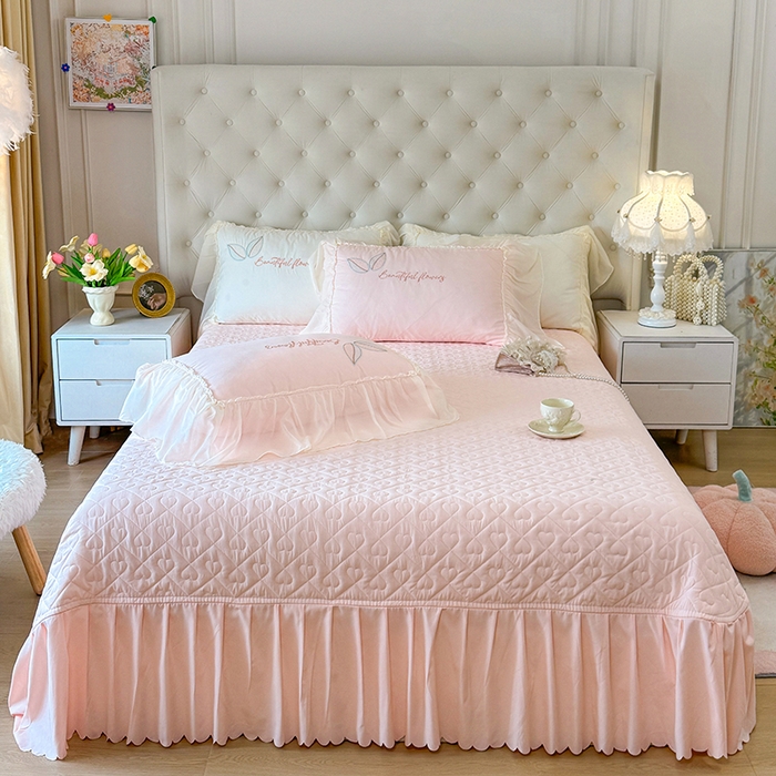 91家纺网 家纺一手货源 找家纺 （总）宅家居 2025新款法式花边浪漫花卉爱心刺绣绗绣床盖夏被夏凉被空调被四件套-玫瑰之恋