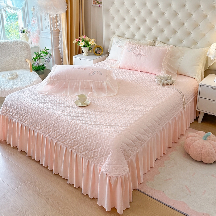 91家纺网 家纺一手货源 找家纺 （总）宅家居 2025新款法式花边浪漫花卉爱心刺绣绗绣床盖夏被夏凉被空调被四件套-玫瑰之恋