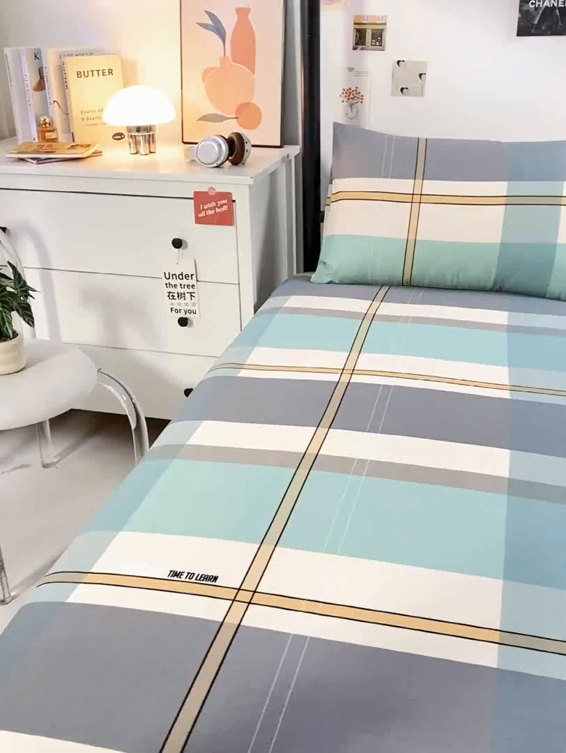 91家纺网 家纺一手货源 找家纺 上学郎家居 2025新款全棉13070学生宿舍三件套单人床床单被套纯棉六件套学生床上用品 方格城市-绿