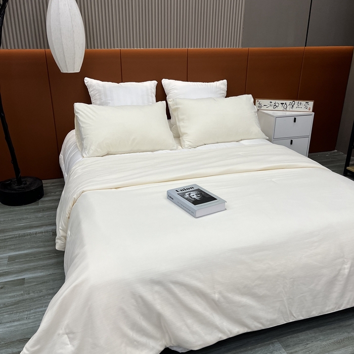 91家纺网 家纺一手货源 找家纺 仲旺居家纺2025新款华夫格提花夏被三件套 奶白