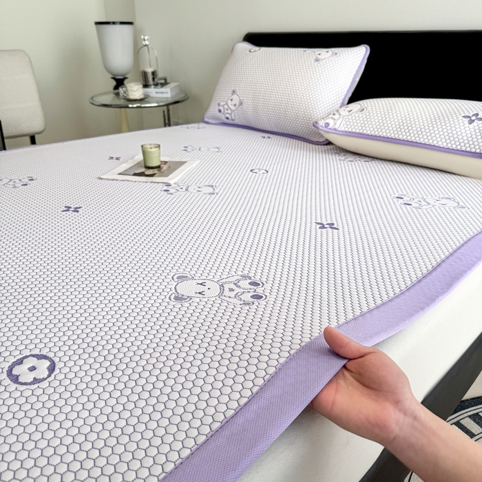 91家纺网 家纺一手货源 找家纺 世爵 2025新款A类凉感冰豆豆凉席 暴力熊-紫