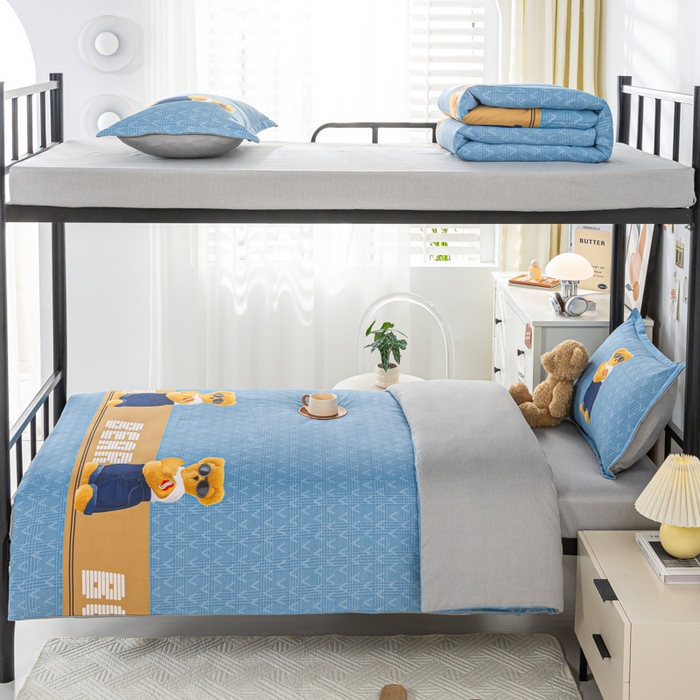 91家纺网 家纺一手货源 找家纺 上学郎家居 2025新款全棉学生宿舍三件套单人床床单被套纯棉六件套学生三件套床上用品 酷酷熊-蓝